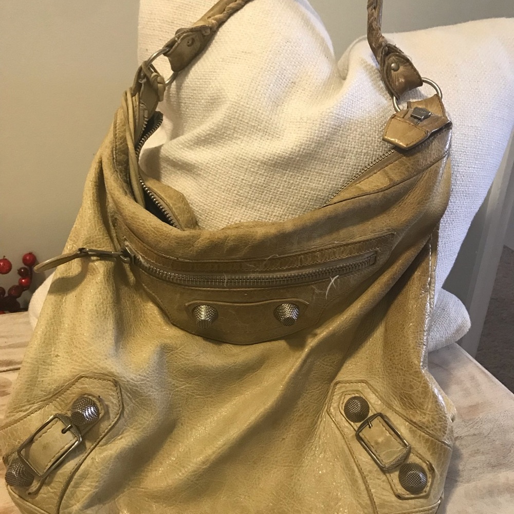 Preloved Balenciaga beige handbag